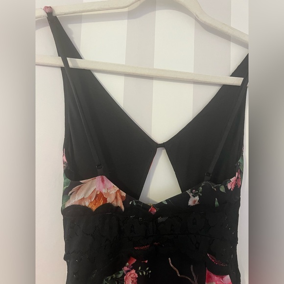 Elyse Floral Print Lace Maxi Dress
AFRM - Picture 5 of 8